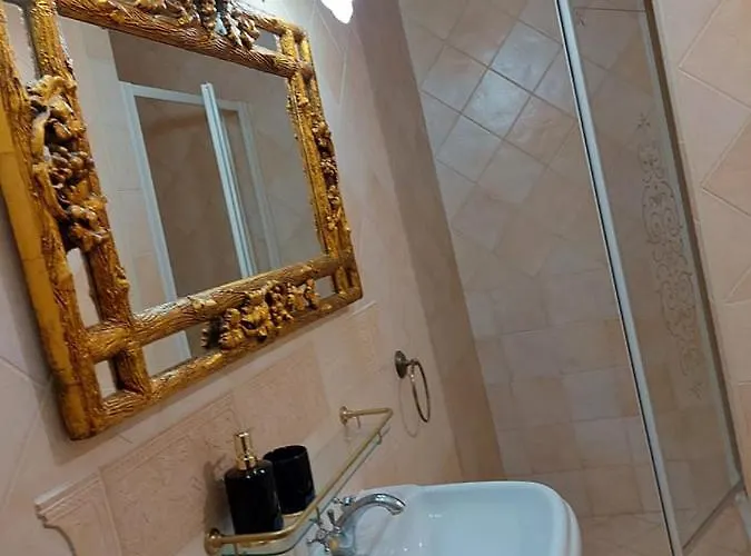דירה Gombos Apartman *