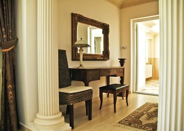 Gombos Apartman דירה