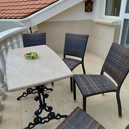 Gombos Apartman Hajduszoboszlo