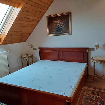 Gombos Apartman Hajduszoboszlo