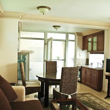 Gombos Apartman * Hajduszoboszlo