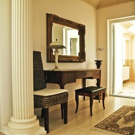 Gombos Apartman 公寓