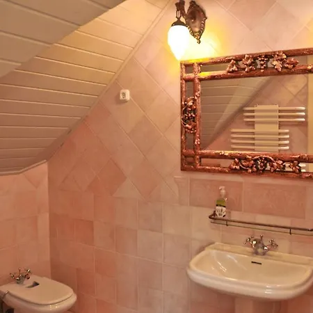 Gombos Apartman * Hajduszoboszlo