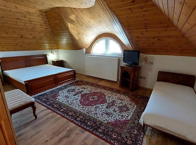 Gombos Apartman Apartament *