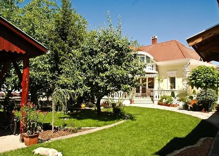 Διαμέρισμα Gombos Apartman *