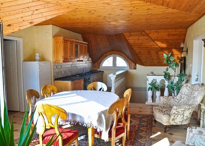 Διαμέρισμα Gombos Apartman *